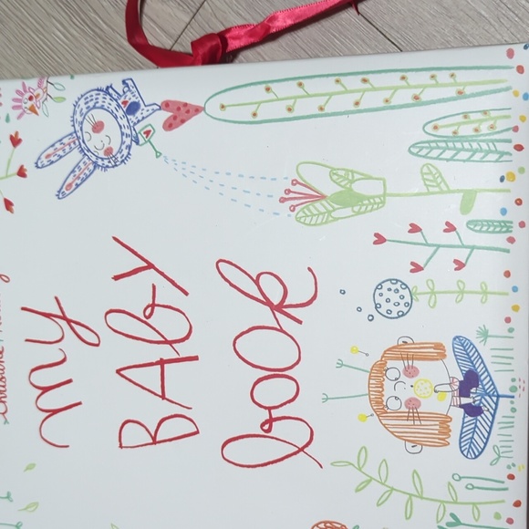 📣LAST CALL 🌟NWT Christine Roussey My Baby Book - Picture 3 of 9